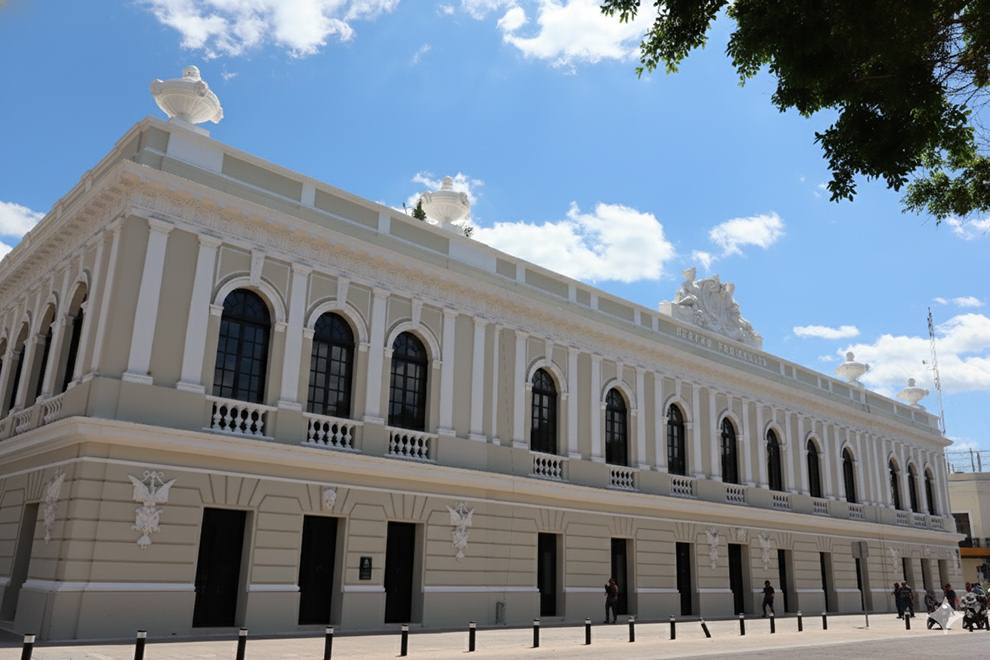 Ateneo Peninsular y Museo del Tren Maya